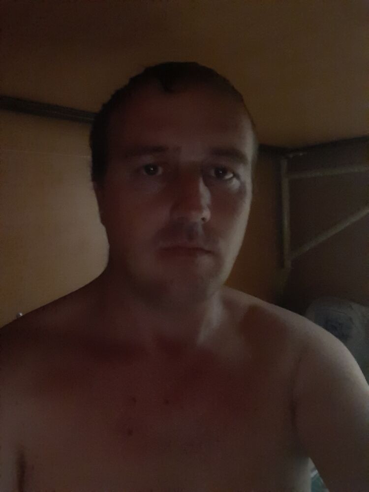  40475629  , 39 ,    