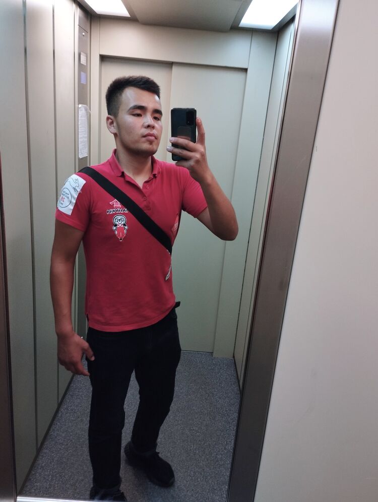  38236879  , 27 ,    