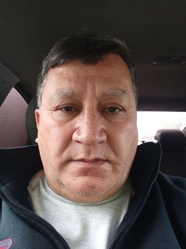  34683169  , 52 ,    