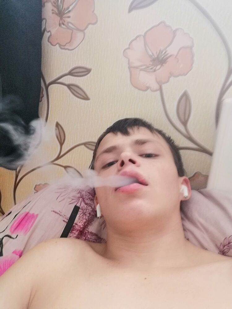  18824449  , 26 ,    