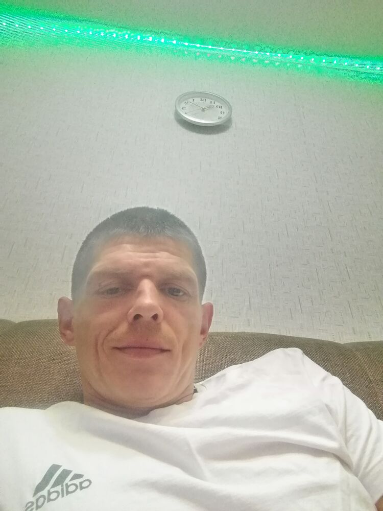  47409979  , 34 ,    