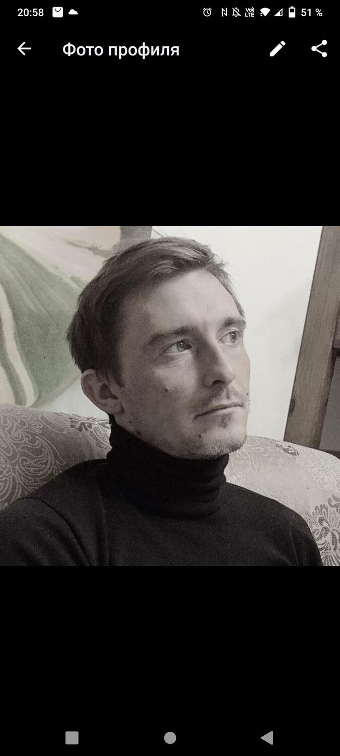  26948239  Valentin, 33 ,    