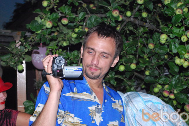  961659  Vlad, 47 ,    