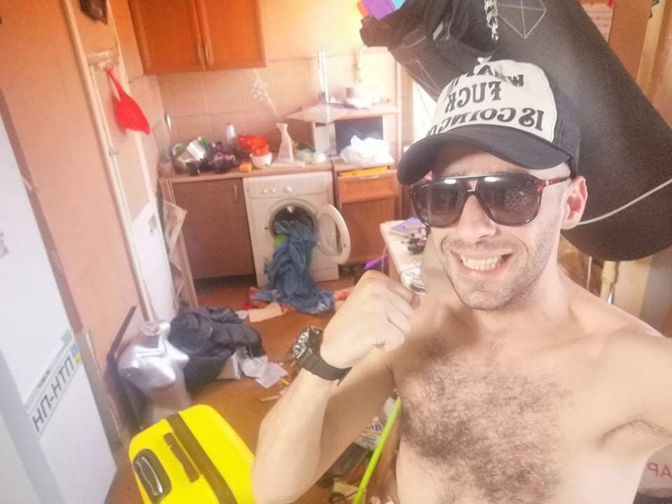  31786639  , 36 ,    