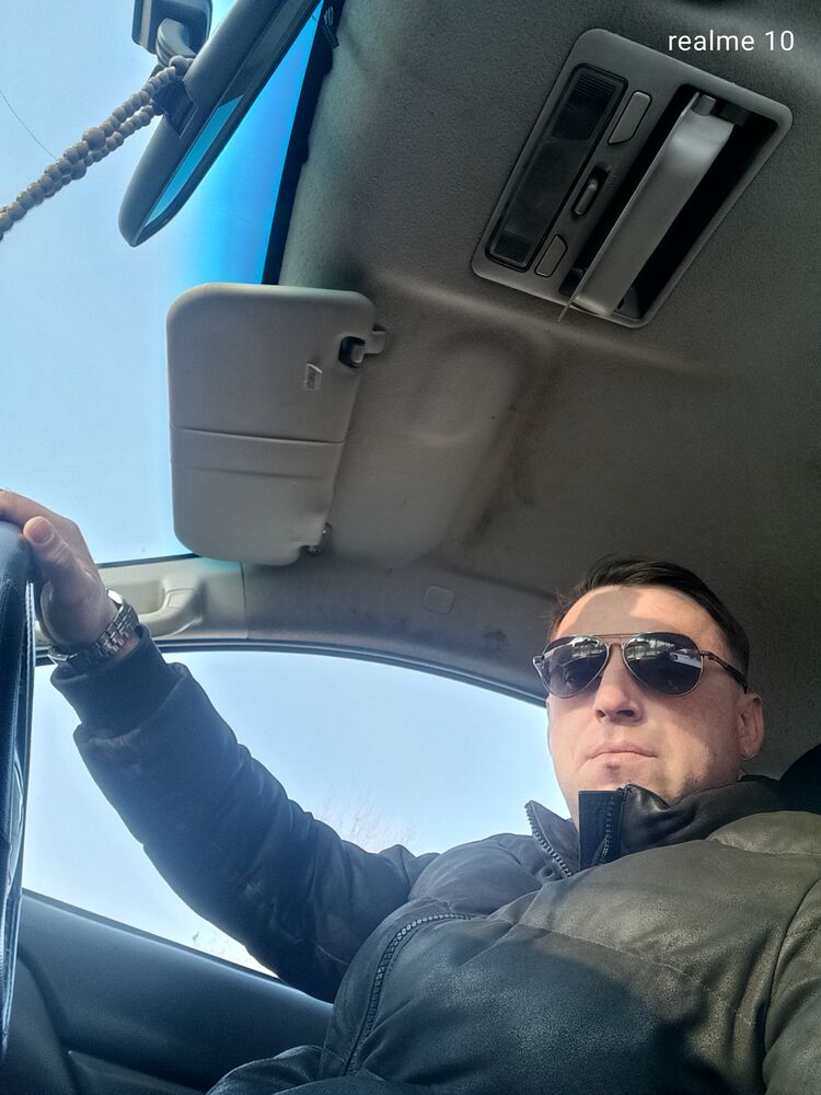  48558899  , 40 ,    