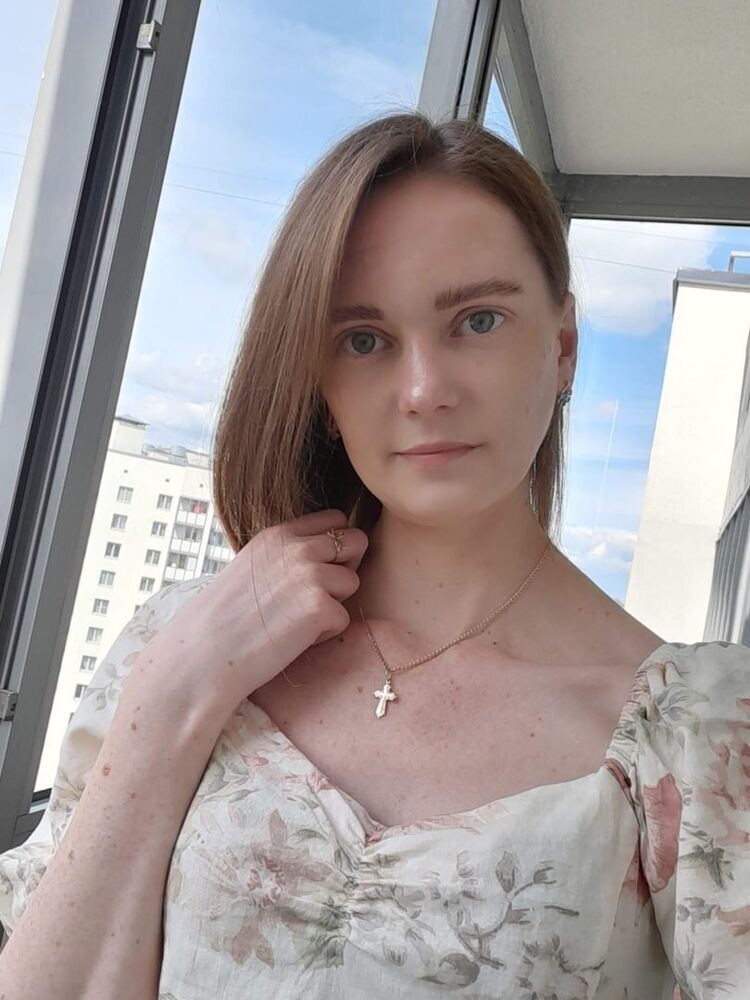  53280419  Olga, 68 ,    