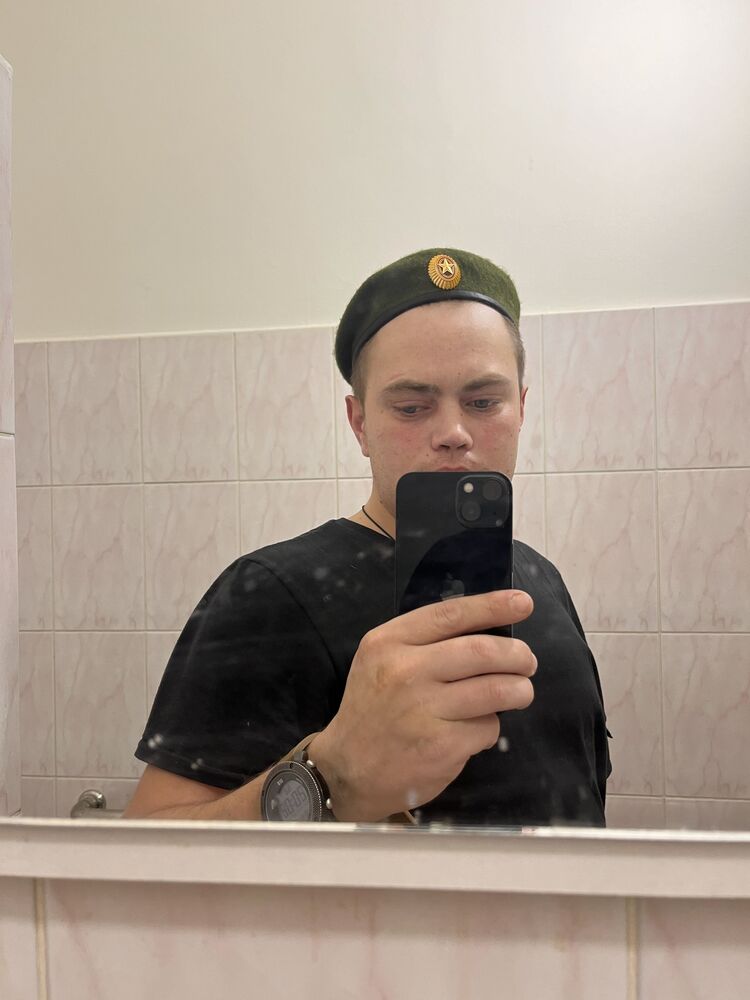  40635899  , 26 ,    