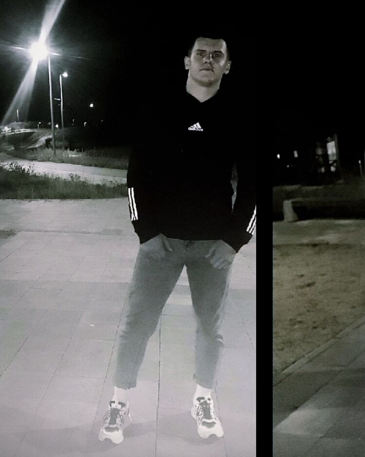  ,   Vadim, 25 ,   ,   , c , 