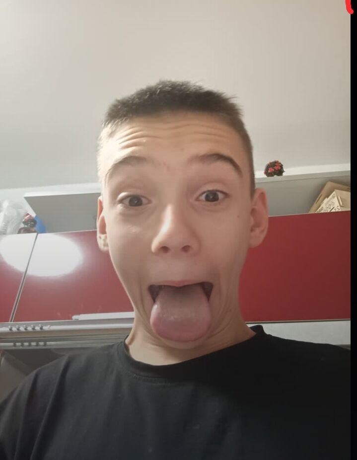  48510289  , 27 ,    