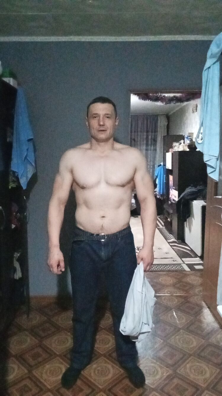  41263449  , 40 ,    