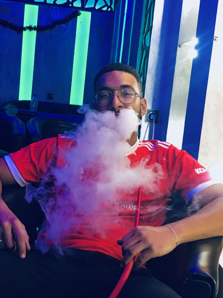  Algiers,   Rabeh, 25 ,   ,   