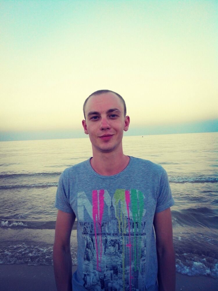  ,   Oleg, 33 ,   ,   , c 