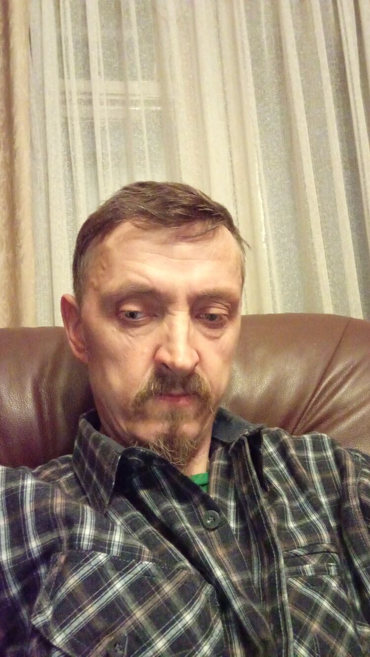  43882059  , 52 ,     
