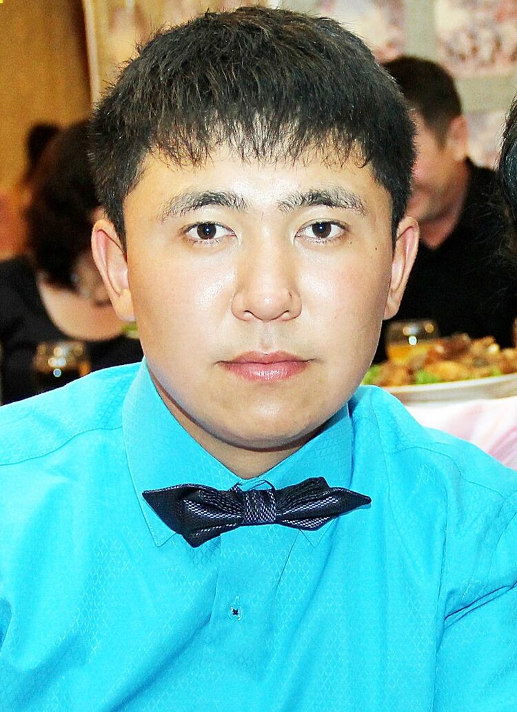  5750329  Azamat, 34 ,    -