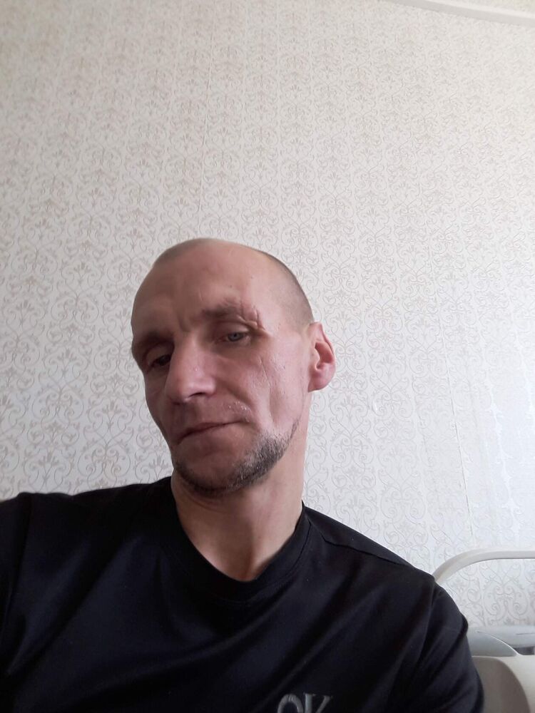  28043529  , 45 ,    