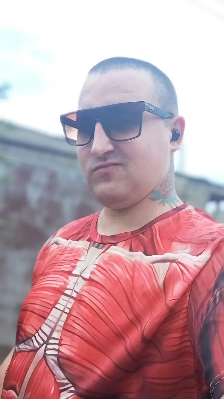  ,   Maxksimys, 26 ,   ,   , c , 