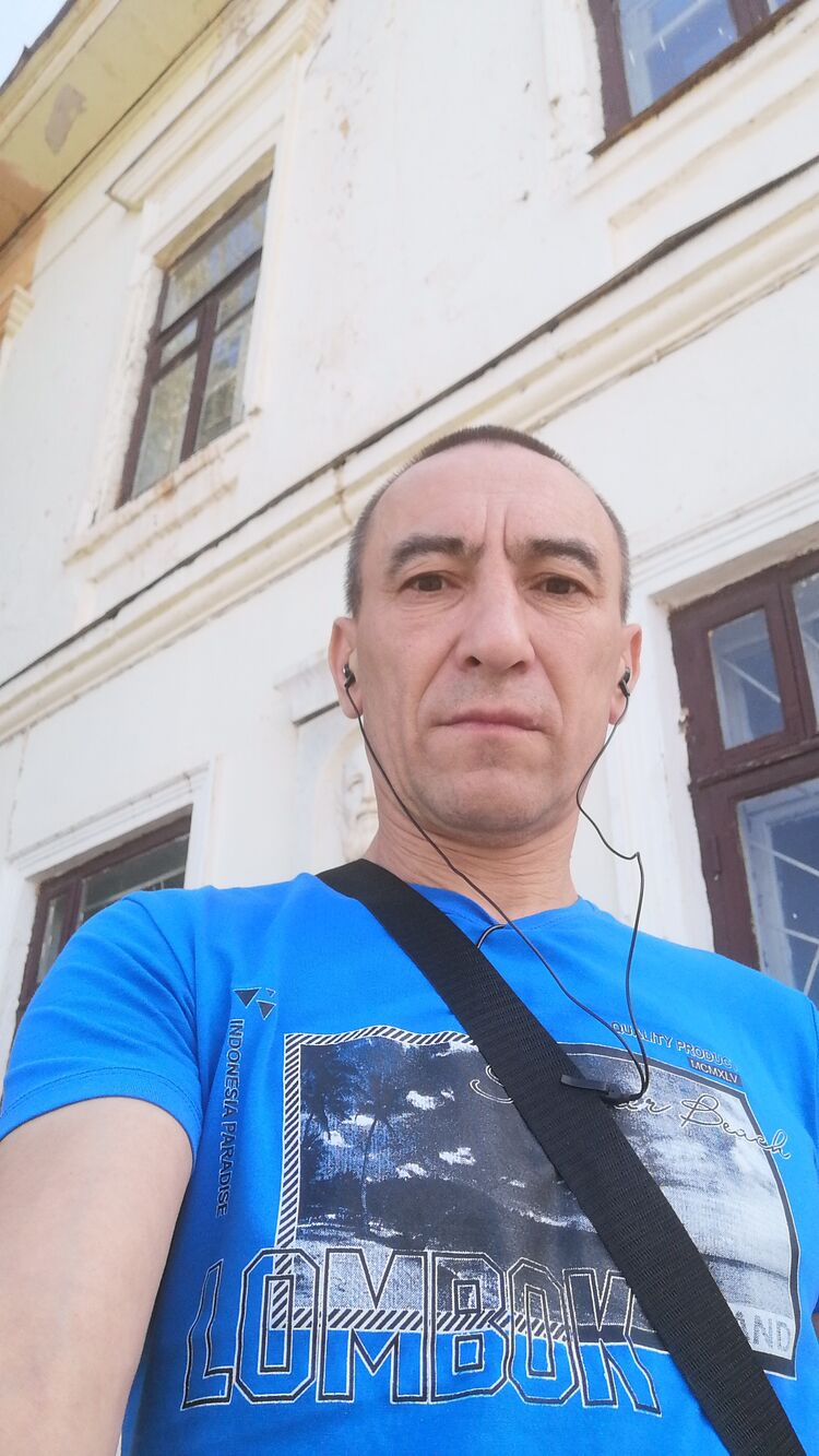  33893549  , 48 ,    