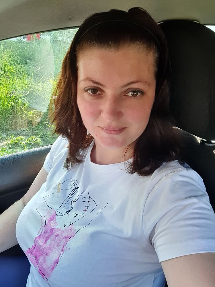  34793309  Yuliia, 41 ,    