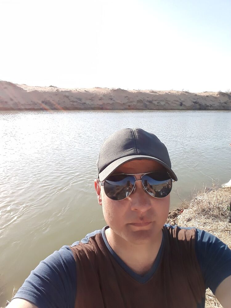  ,   Axmed, 34 ,     , c 