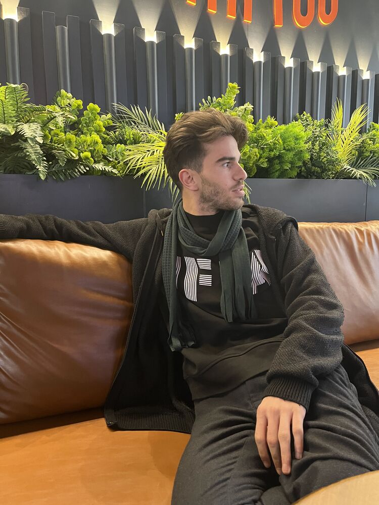  Incesu,   Mehmet, 26 ,   ,   