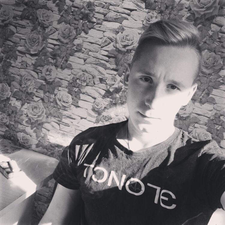 ���� 25696679 ����� ������, 24 ����, ���� ���������� � �����