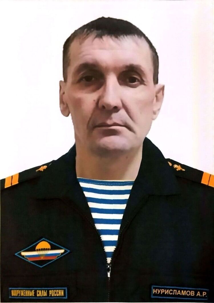  40435669  , 45 ,    