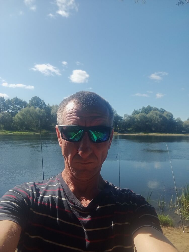  38769229  , 40 ,    