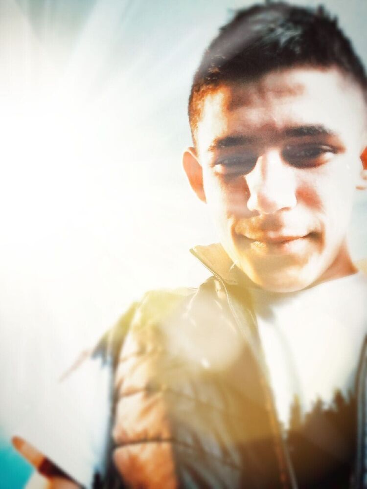  ,   Alexabder, 22 ,   ,   
