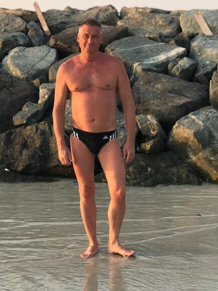  ,   Alberto, 60 ,     , c 