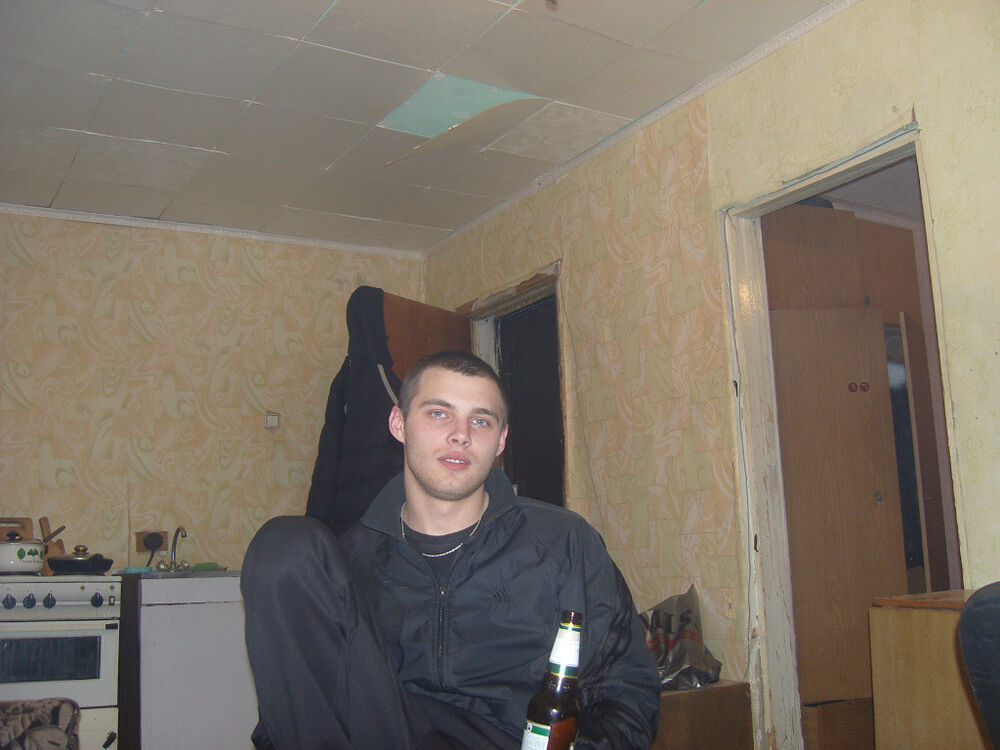  ,   Den, 34 ,   