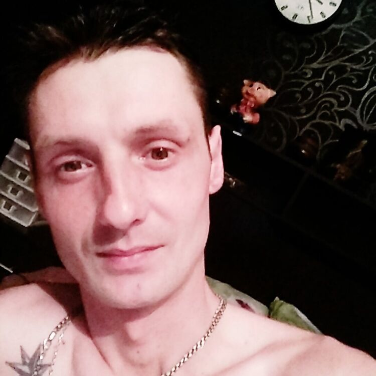  18706919  , 38 ,    