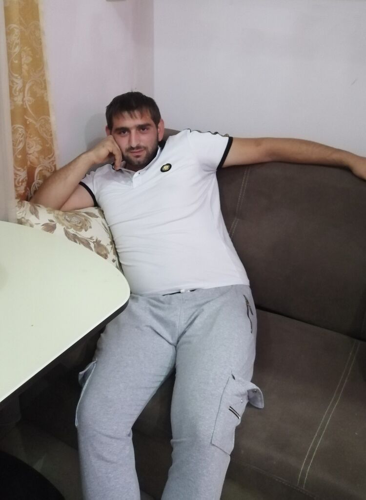 17383099  , 39 ,    