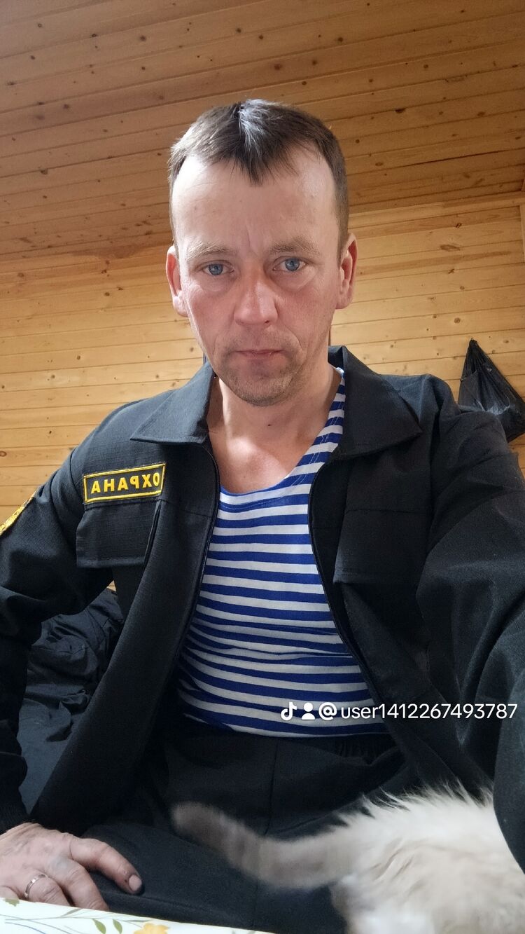 42512789  , 43 ,    