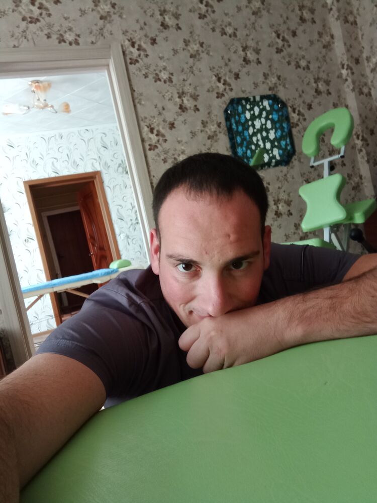 28187549  , 31 ,    