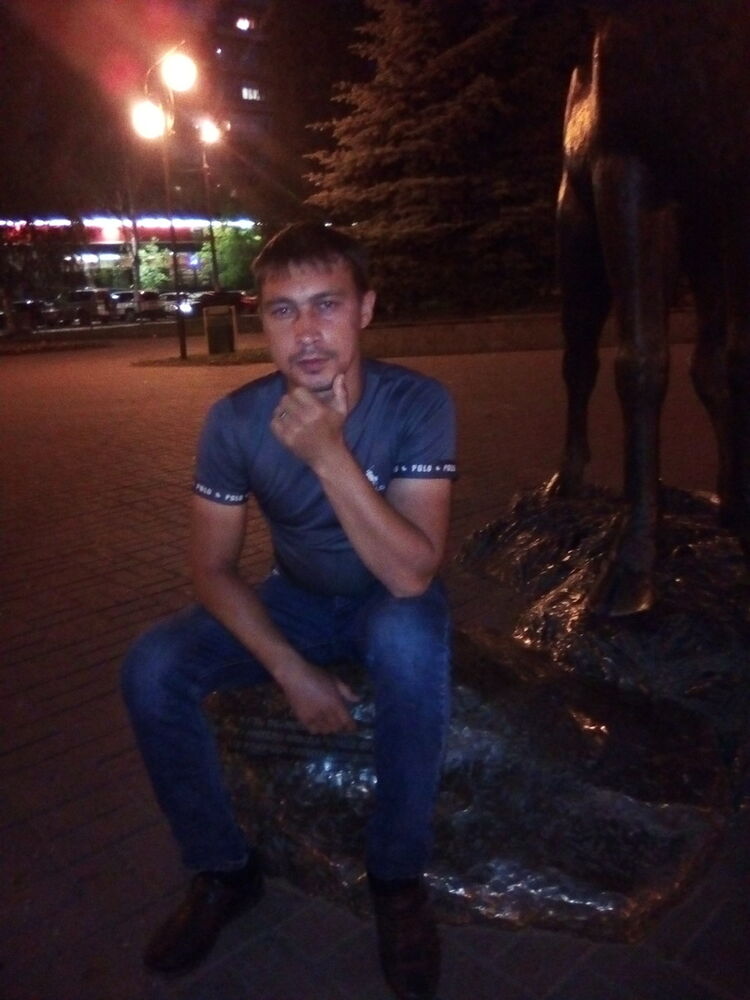  12684349  Aleksandr, 32 ,    