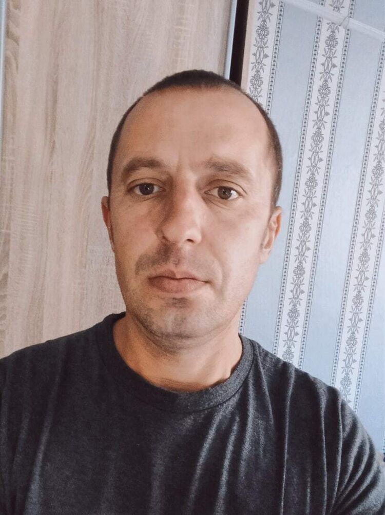  28945029  , 44 ,    -