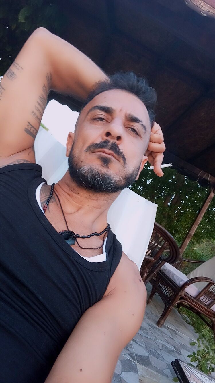  ,   Taha, 40 ,   ,   