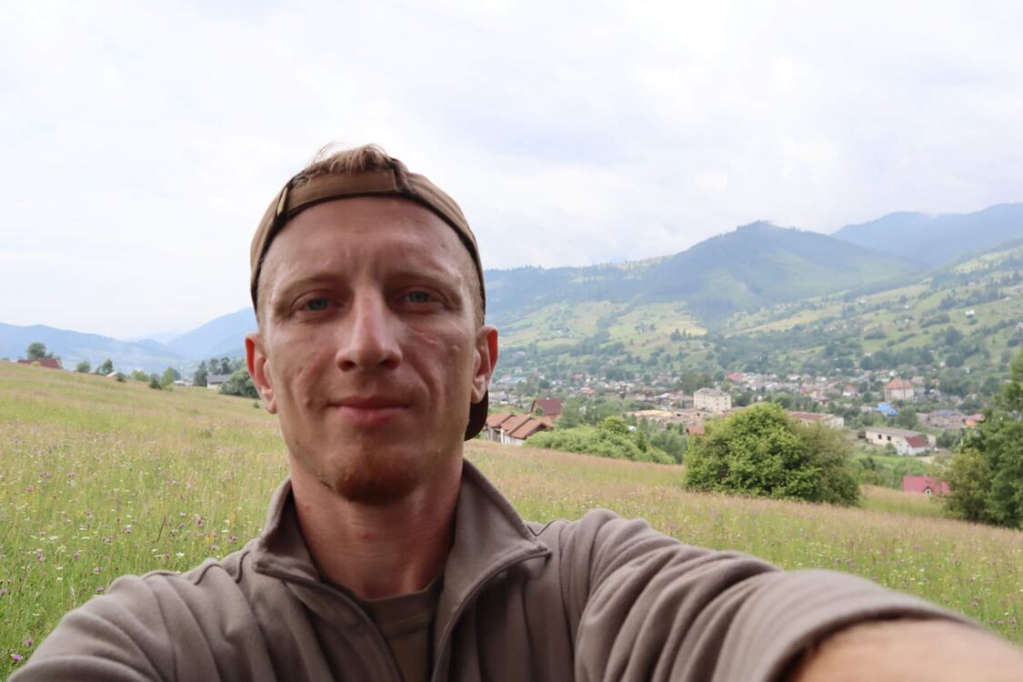  35785669  Danny, 39 ,    