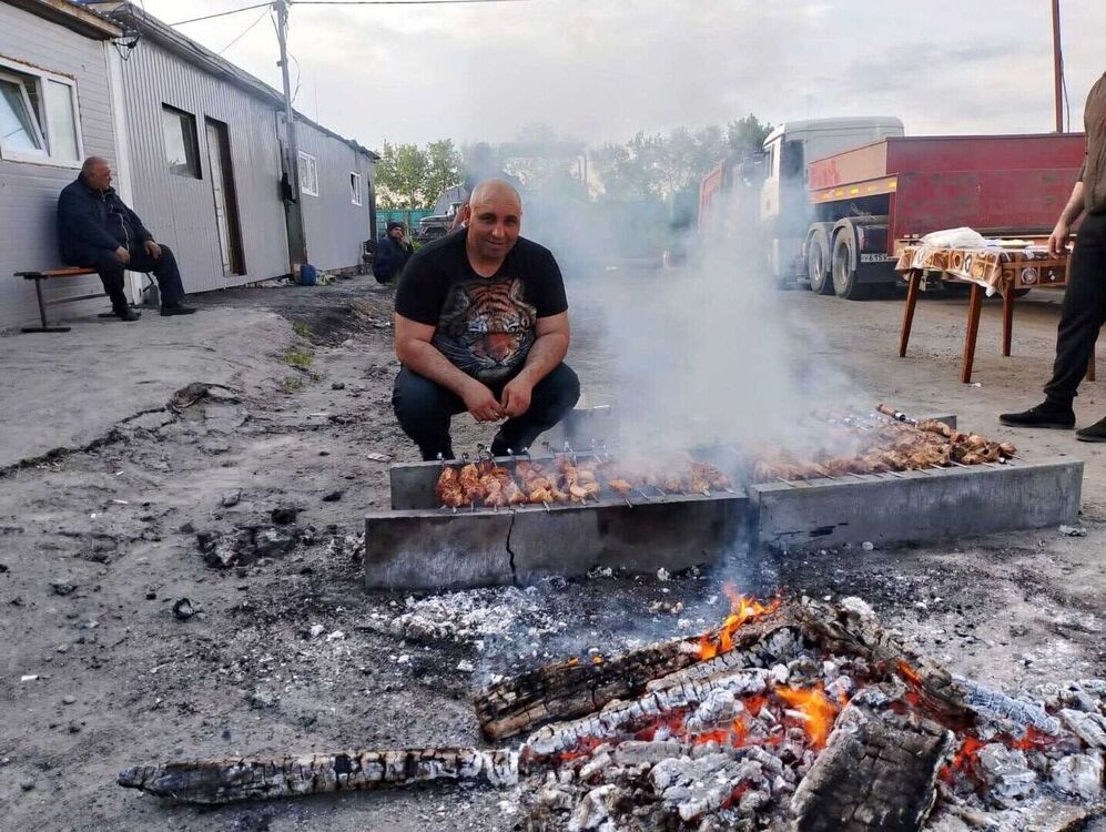  44035299  , 38 ,    