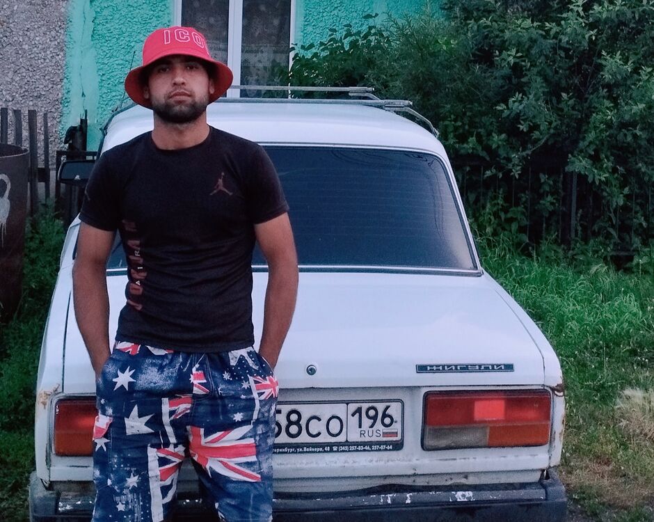  28682479  Fura, 25 ,    