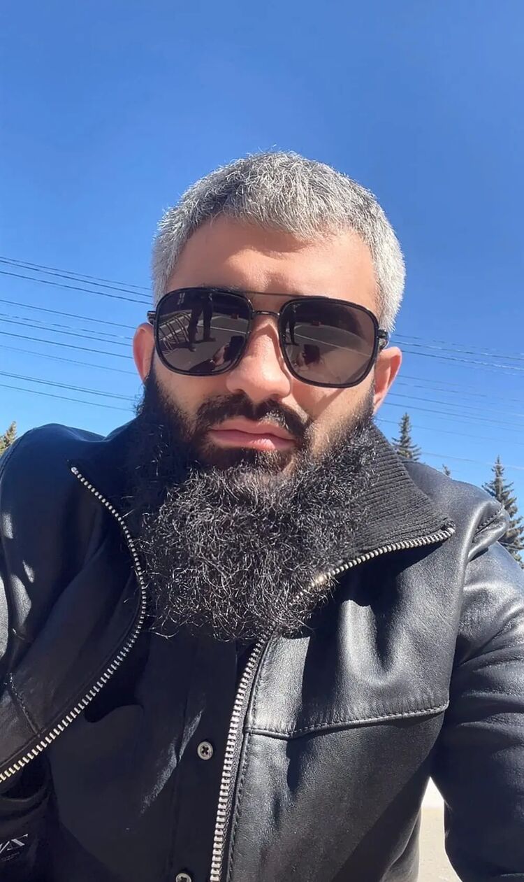  27439359  Gasan, 31 ,    