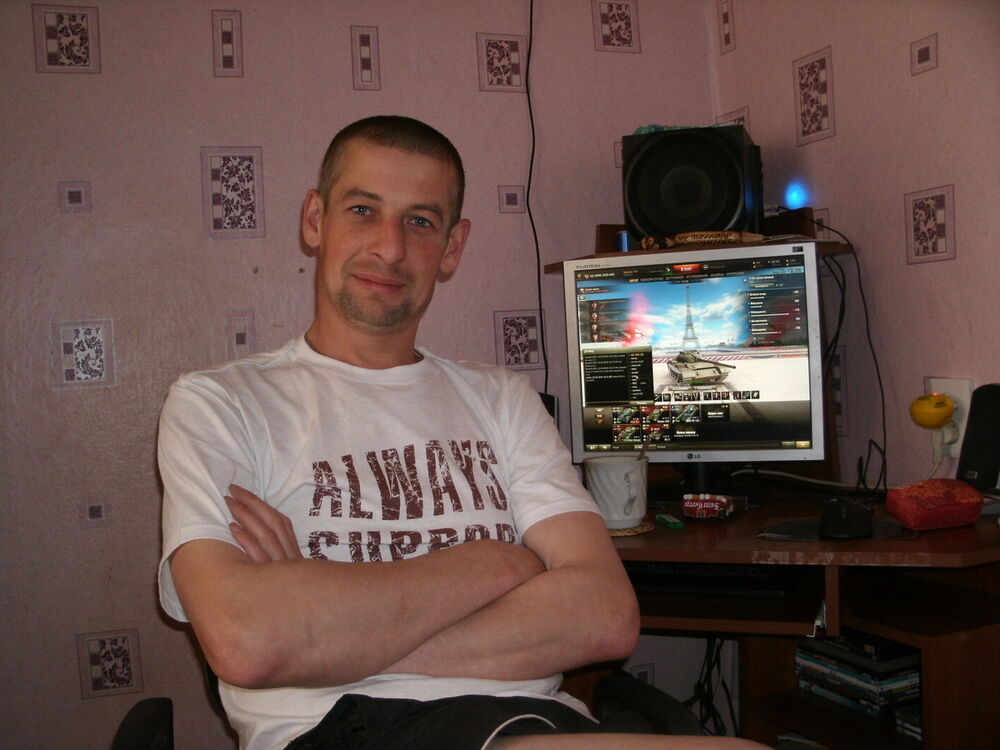  10136809  , 40 ,    
