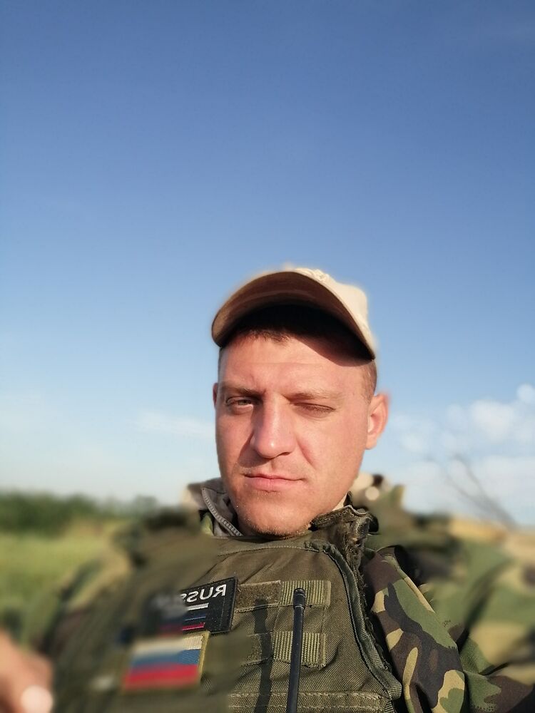  36009879  Ruslan, 27 ,    