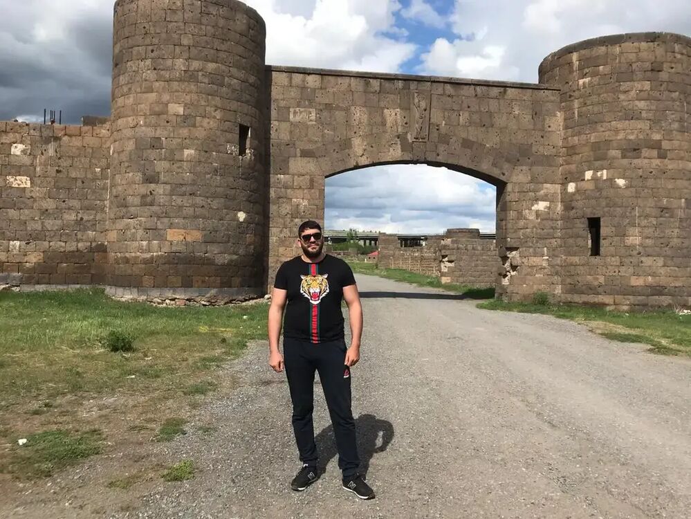  38744619  Sevo, 29 ,    