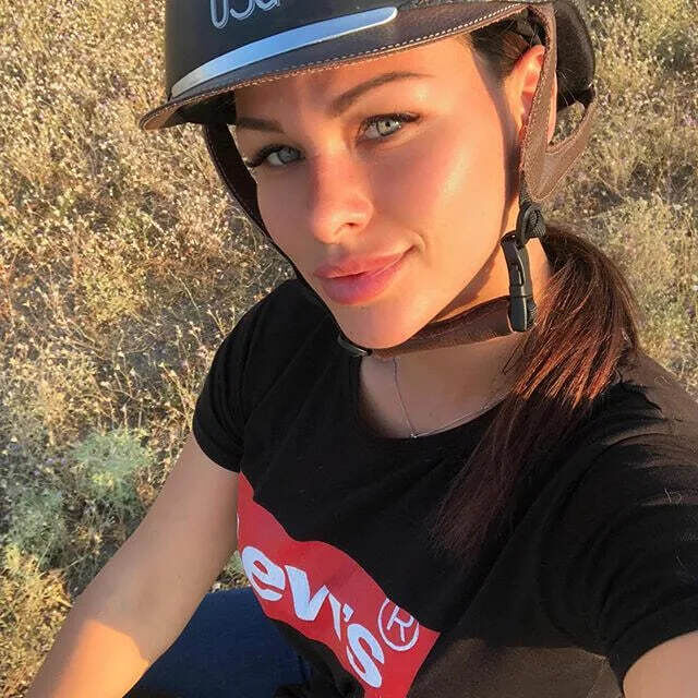  ,   , 32 ,     , c 