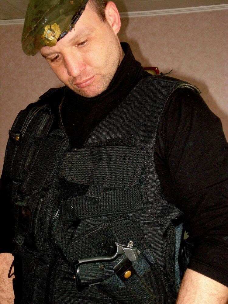  ,   Vlad, 46 ,   ,   , c 