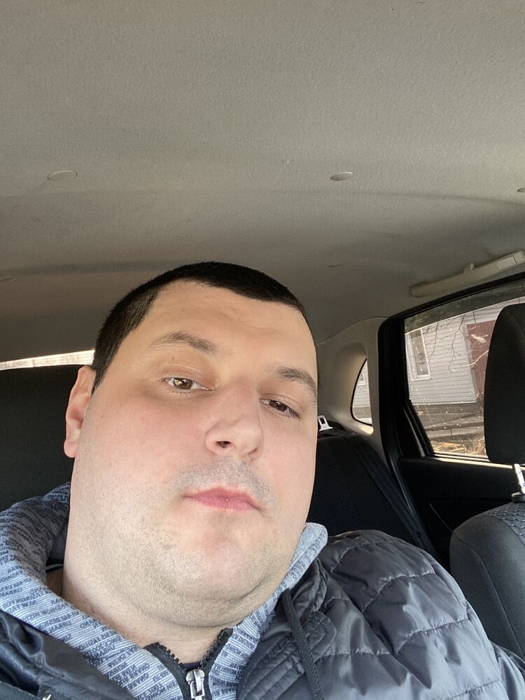  22906669  , 37 ,    