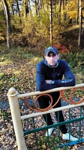  ,   Leonid, 36 ,   ,   , c , 