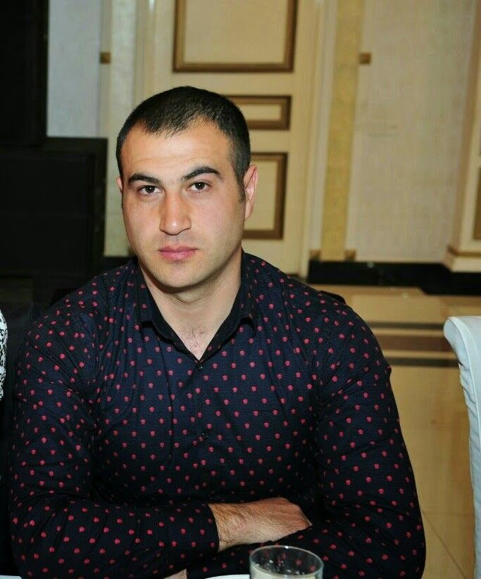  ,   Artem, 39 ,   ,   , c 