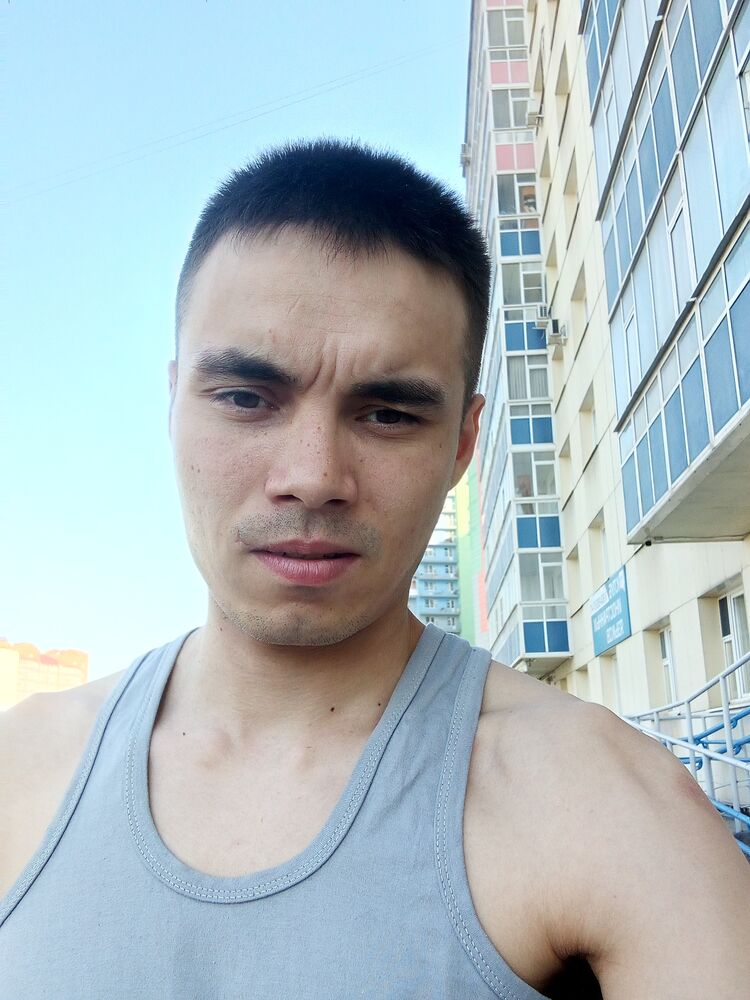  53824099  Vasily, 28 ,    